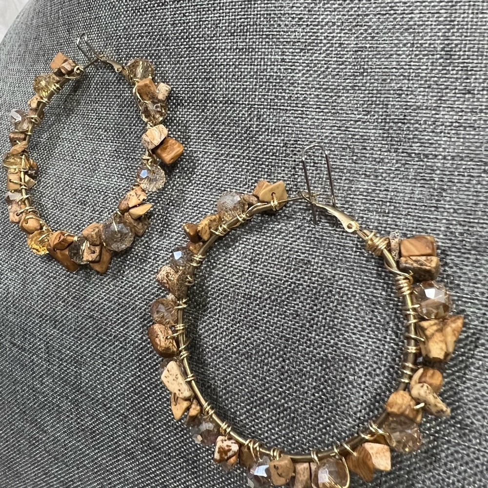 WIRE WRAPPED GEMSTONES AND BLING CRYSTALS ON 3โ INCH GOLD HOOPS. โ๏ธ - Picture 9 of 10